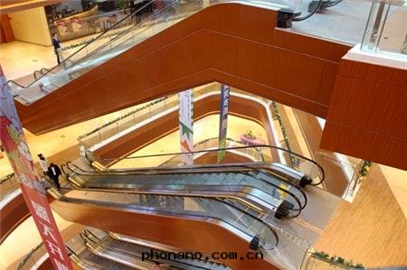 鋁(lǚ)蜂窩板案例