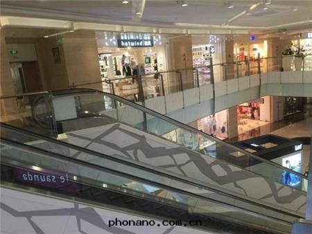 鋁(lǚ)蜂窩闆案(àn)例 鋁(lǚ)蜂窩闆案(àn)例