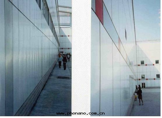 鋁(lǚ)蜂窩闆産品價格的(de)組成(chéng)