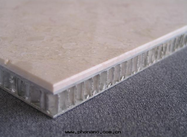 鋁(lǚ)蜂窩地(dì)闆性(xìng)能(néng)