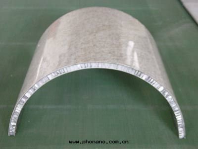 鋁(lǚ)蜂窩闆防静(jìng)電(diàn)地(dì)闆