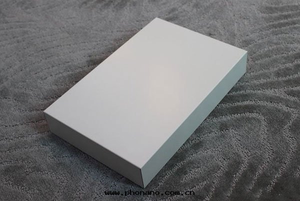 只有(yǒu)了(le)解(jiě)了(le)这(zhè)些(xiē)，才知道(dào)鋁(lǚ)蜂窩闆的(de)用(yòng)途