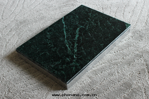 石(dàn)材蜂窩鋁(lǚ)板