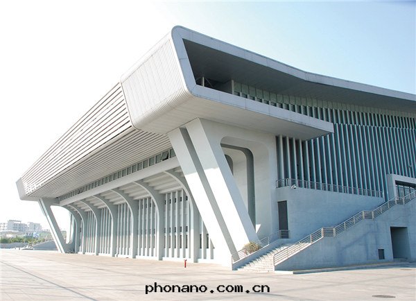 鋁(lǚ)單闆幕牆(qiáng)