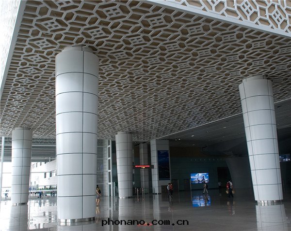 鋁(lǚ)單闆幕牆(qiáng)