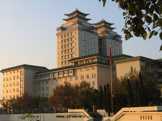 湖(hú)北省(shěng)中(zhōng)南(nán)民(mín)族大(dà)學(xué)600方闆、組合闆、300方闆數量(liàng)25000平方.jpg 湖(hú)北省(shěng)中(zhōng)南(nán)民(mín)族大(dà)學(xué)600方闆、組合闆、300方闆數量(liàng)25000平方.jpg