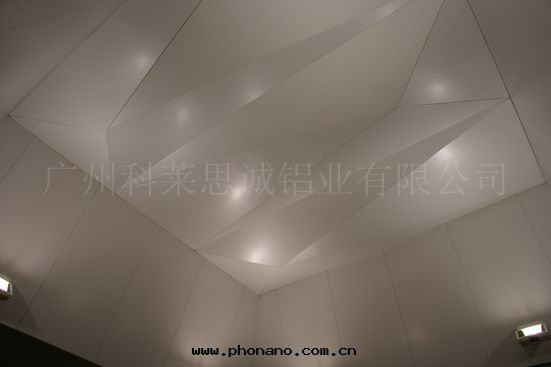 异(yì)形天(tiān)花(huā)