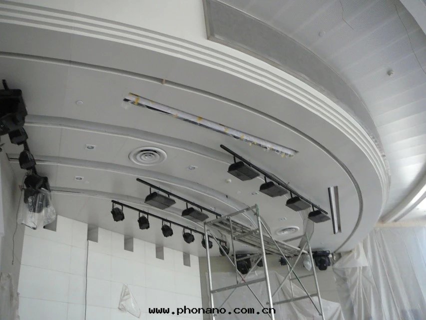 沖孔鋁(lǚ)單闆 沖孔鋁(lǚ)單闆