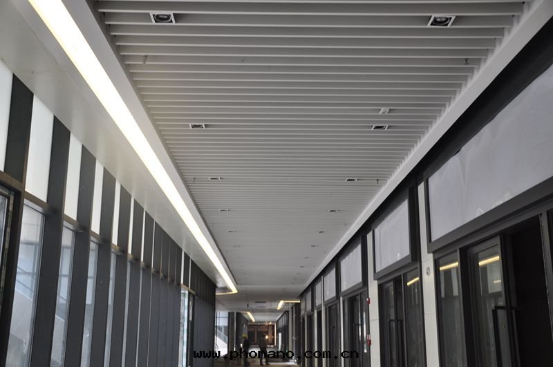 包(bāo)柱(zhù)鋁(lǚ)單闆案(àn)例