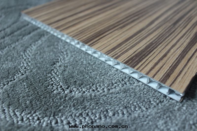 實(shí)木(mù)皮(pí)鋁(lǚ)蜂窩闆 實(shí)木(mù)皮(pí)鋁(lǚ)蜂窩闆