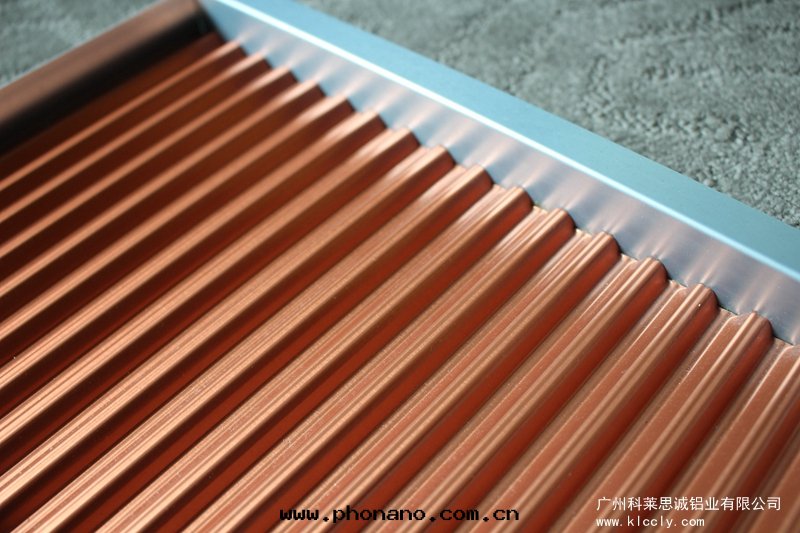 微孔鋁(lǚ)瓦(wǎ)楞闆 微孔鋁(lǚ)瓦(wǎ)楞闆