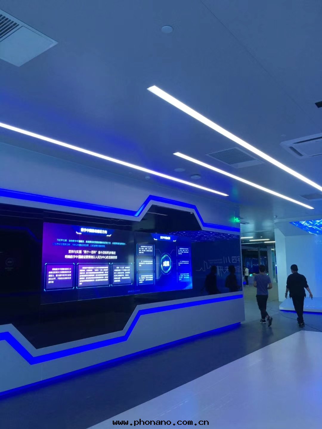 成(chéng)都電(diàn)信(xìn)總(zǒng)部(bù)大(dà)廈 成(chéng)都電(diàn)信(xìn)總(zǒng)部(bù)大(dà)廈